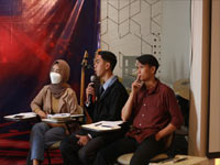 Regular Day College Manado Nomor 5
